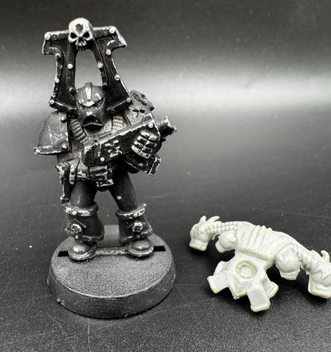 Rogue trader world eaters - rogue,