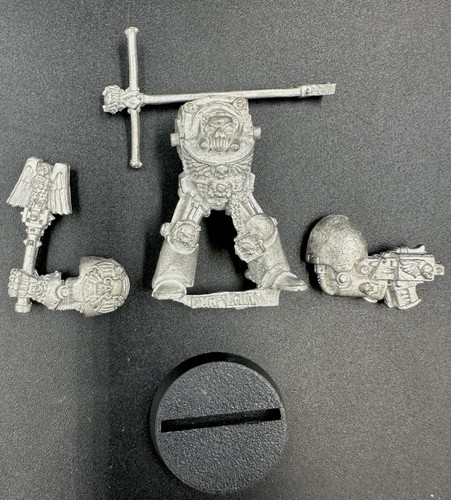 Warhammer 40k order priest - 40k,