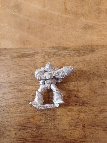 Warhammer 000 40k - 40,000, rogue